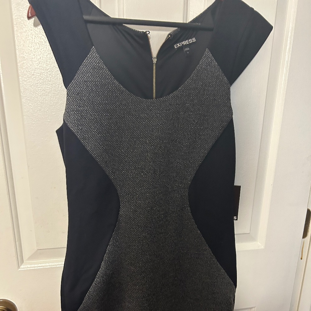 Express Black Size 8